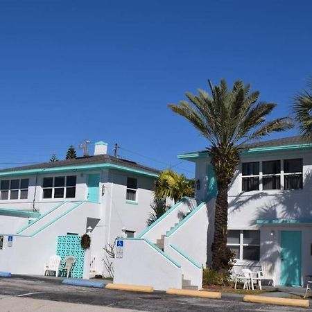 Renovate Large Studio 21-Directly Across Beach St. Pete Beach Dış mekan fotoğraf